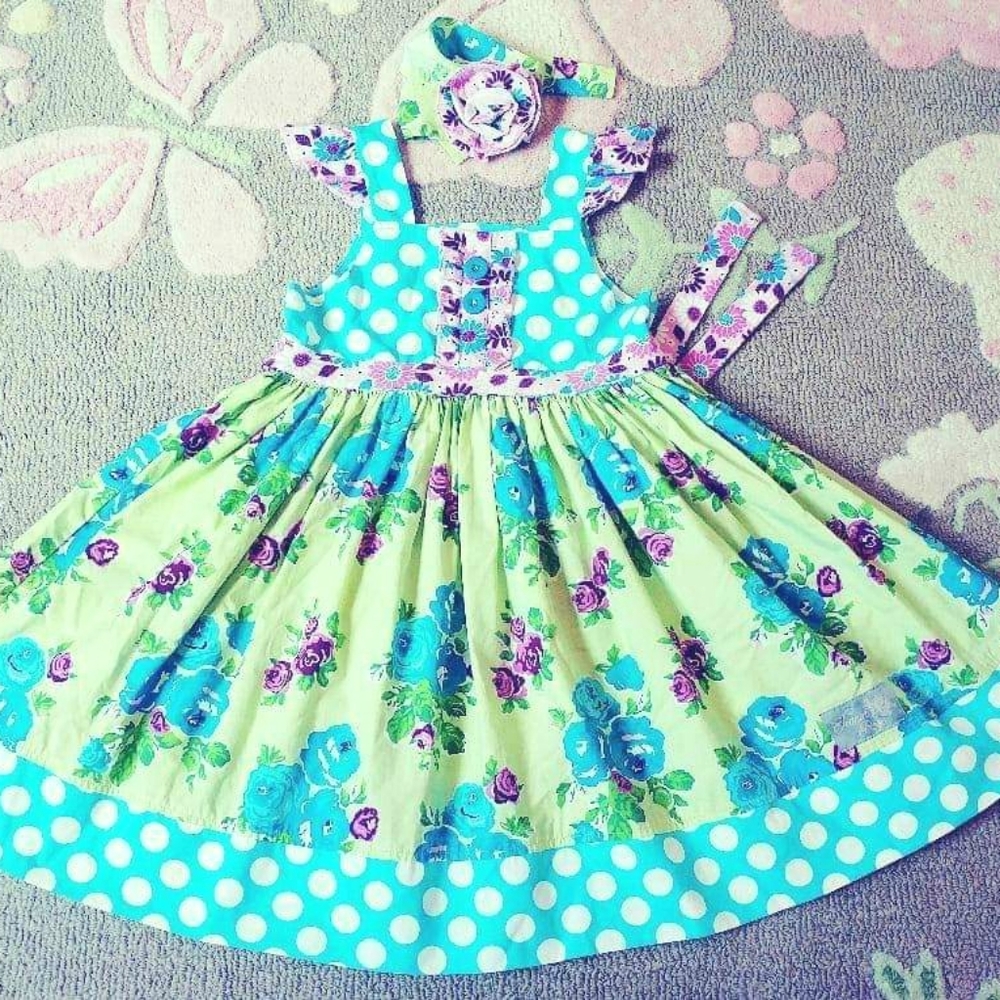 Eleanor Rose 6/7 Pocket Full of Posies dress and headwrap